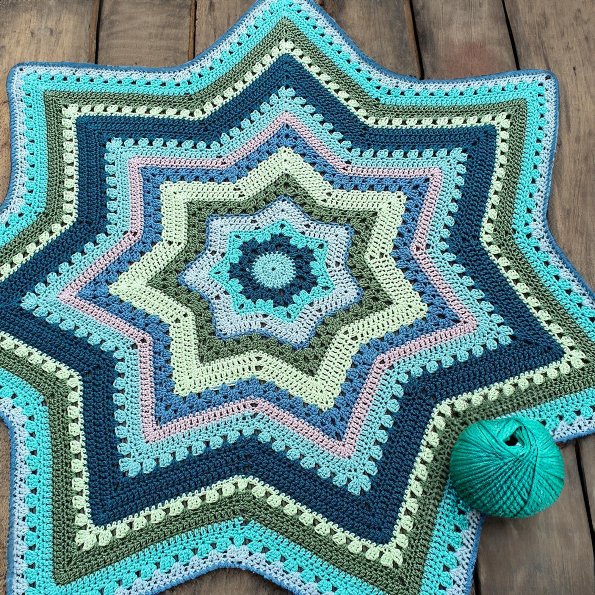 Aquatic Hues Blanket