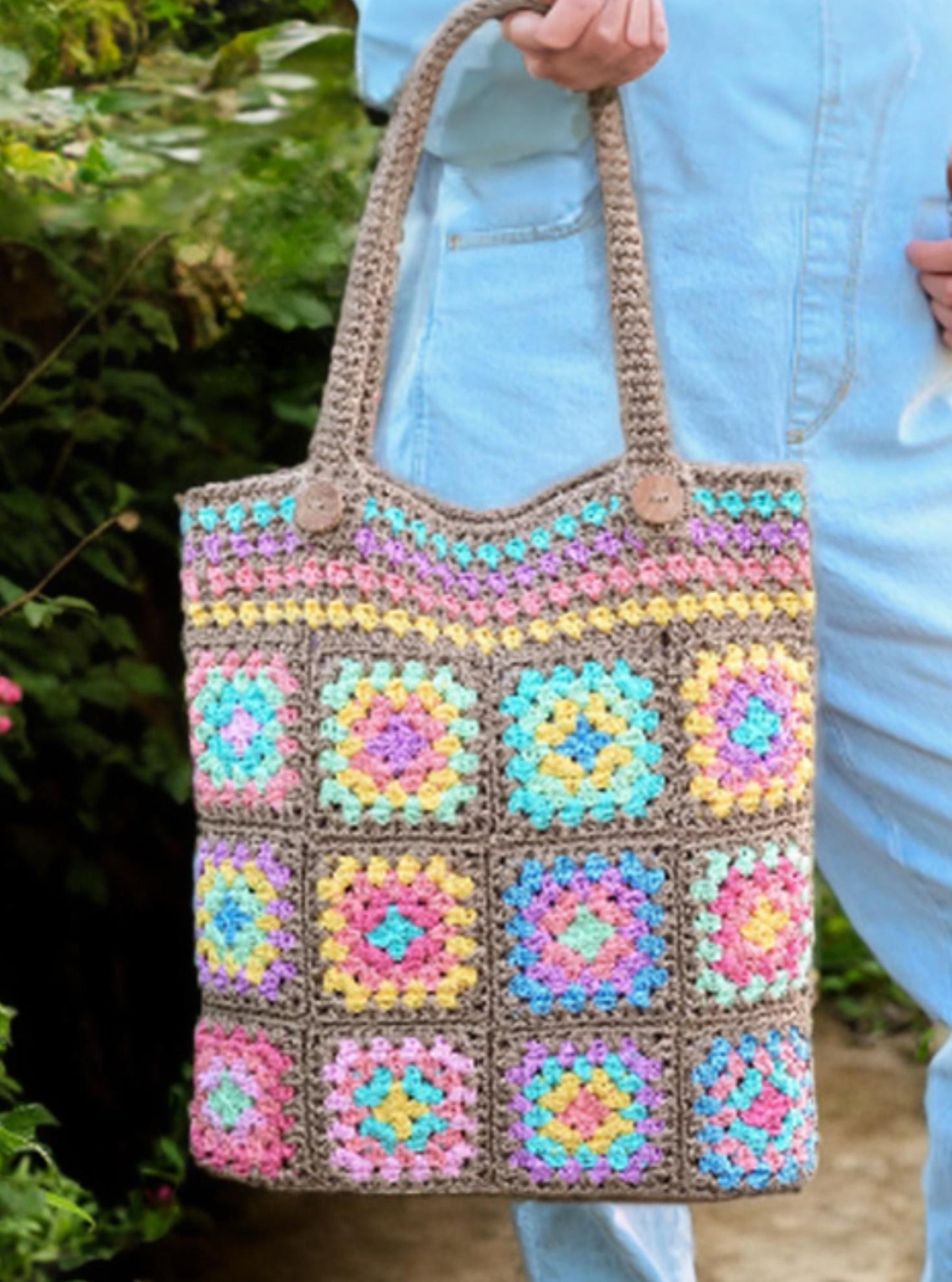 Festival of Flowers Square Totes