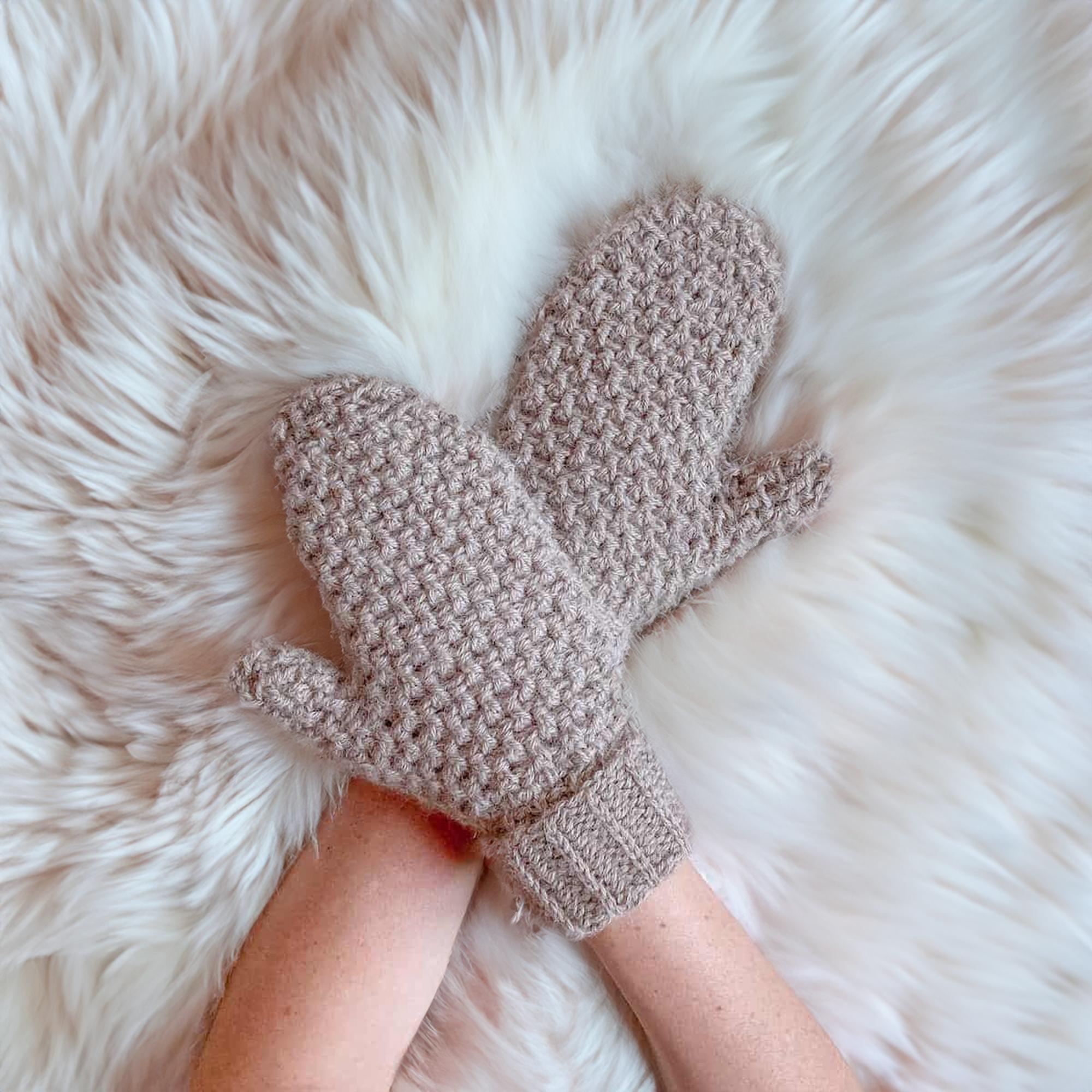 Neutral Knit Mittens