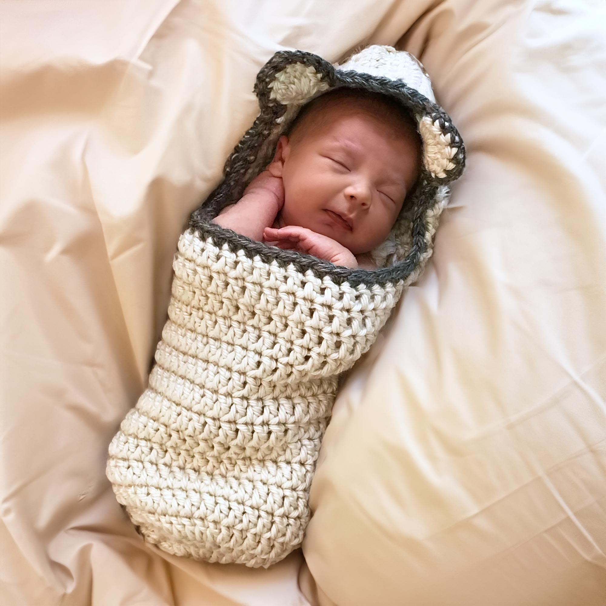 Cuddly Pouch Baby Swaddle MON CROCHET