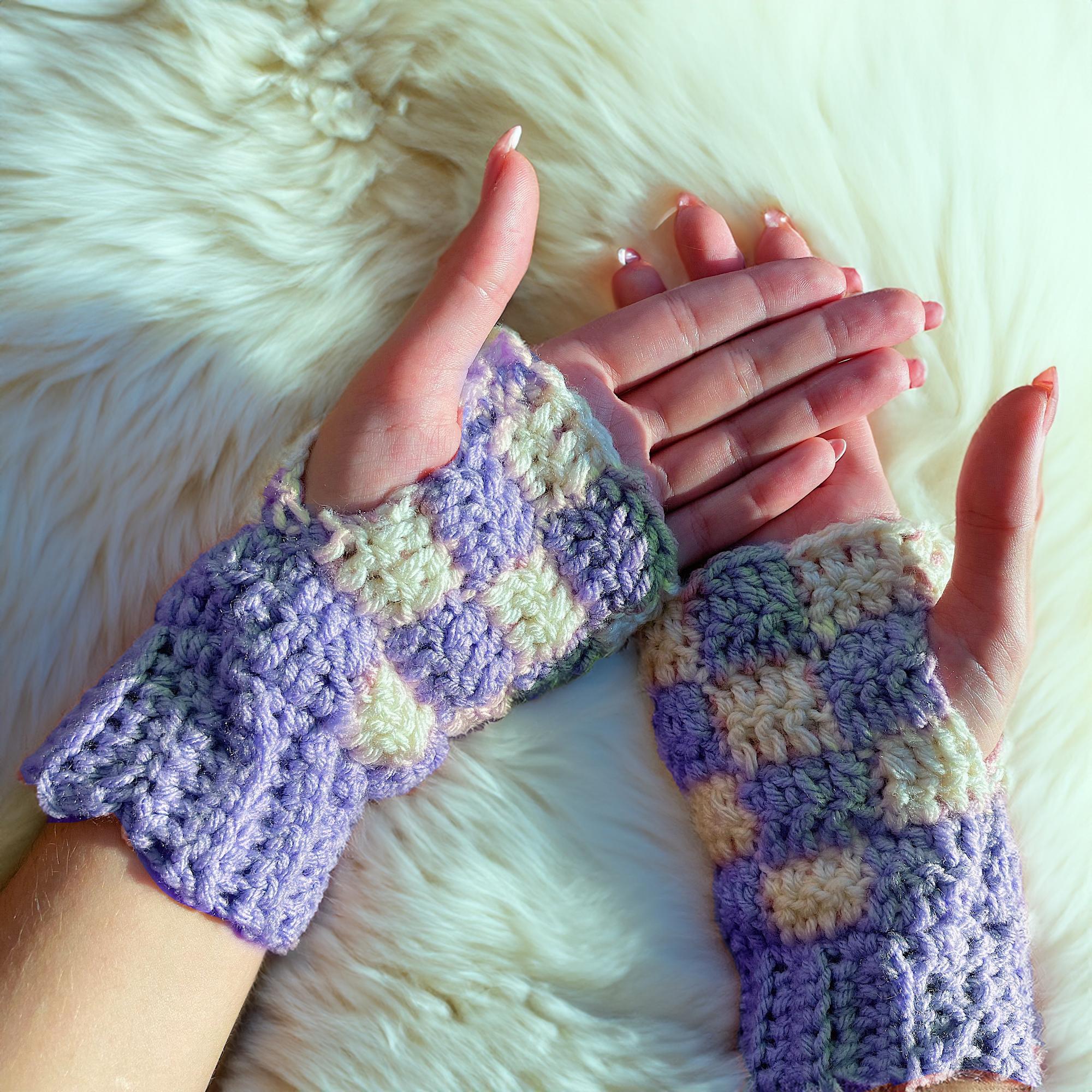 Natural Stripes Fingerless Gloves