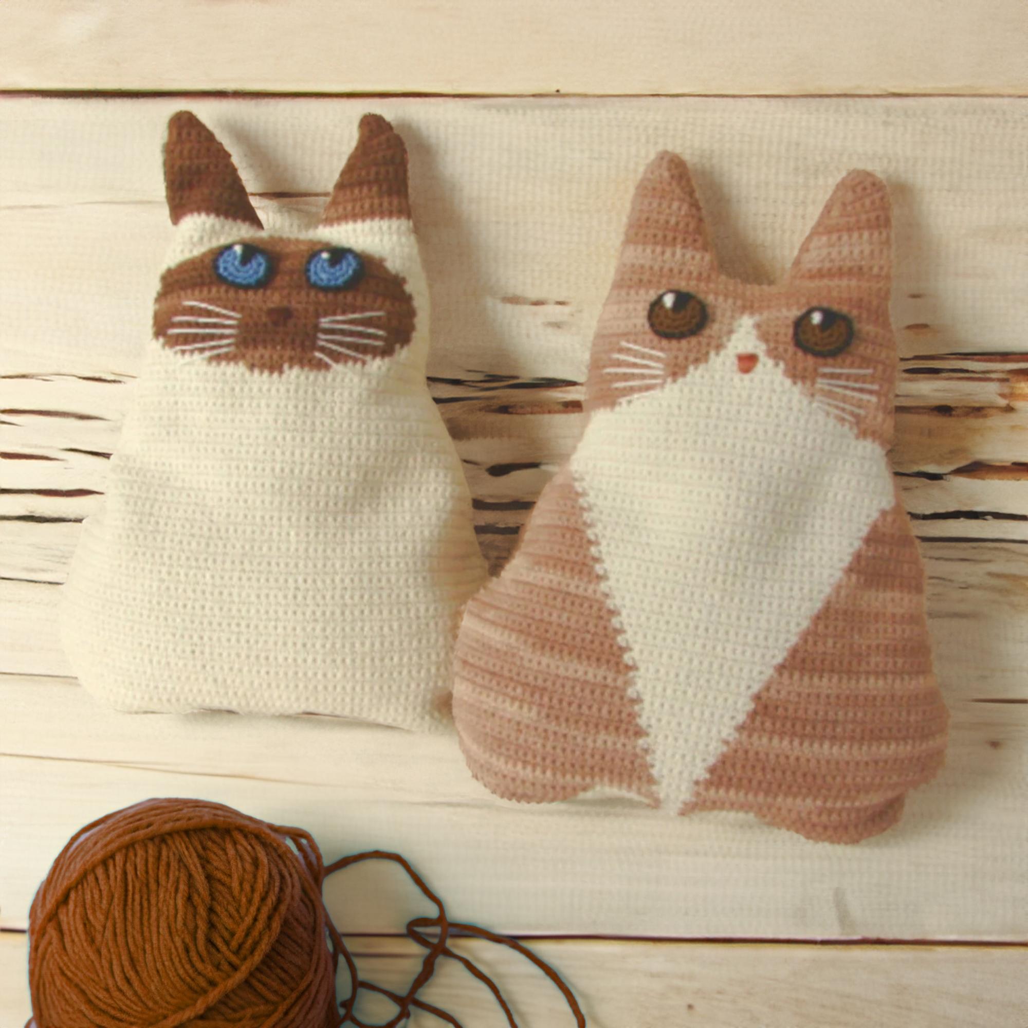 Quirky Cat Pillow Cover