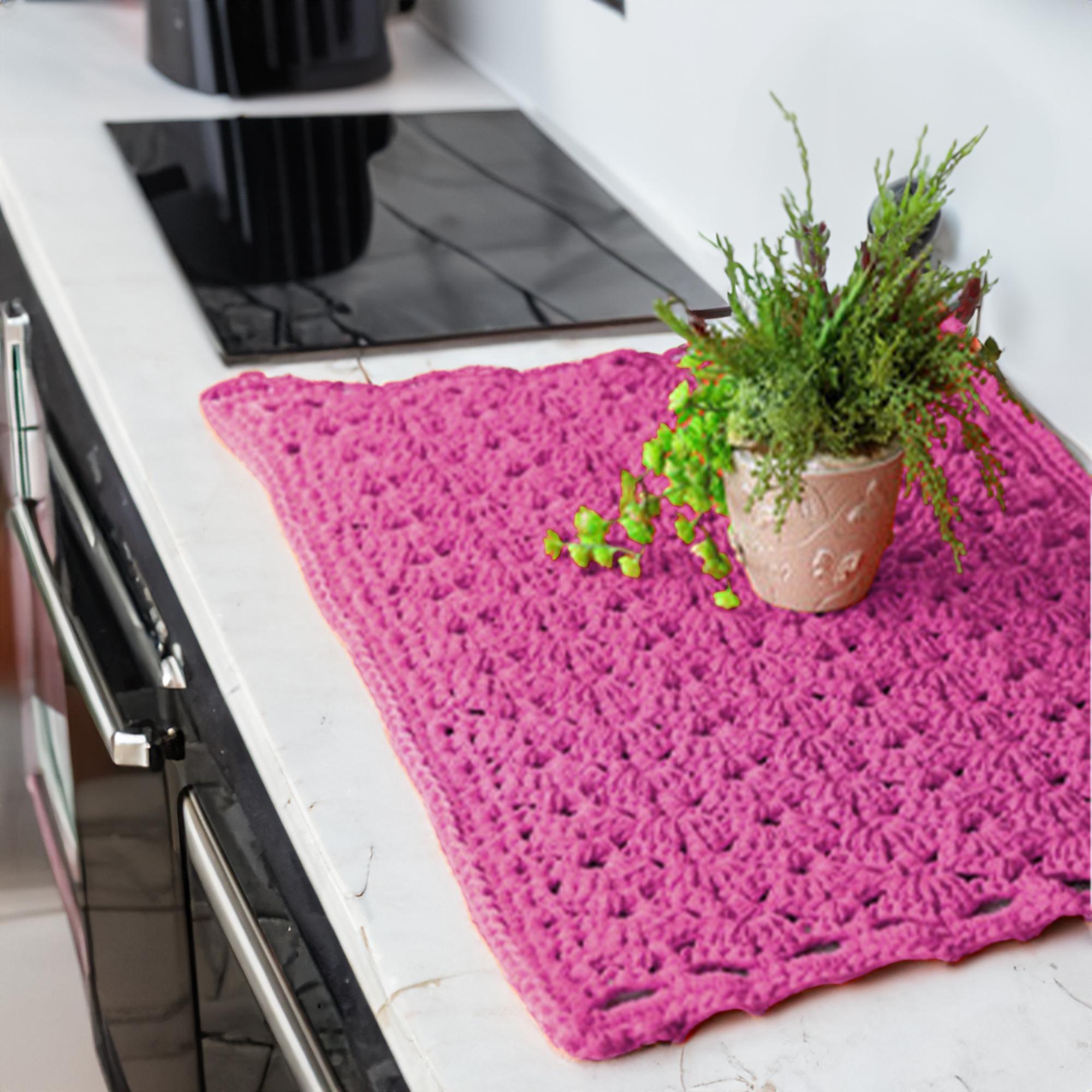 Fushcia Charm Table Runner