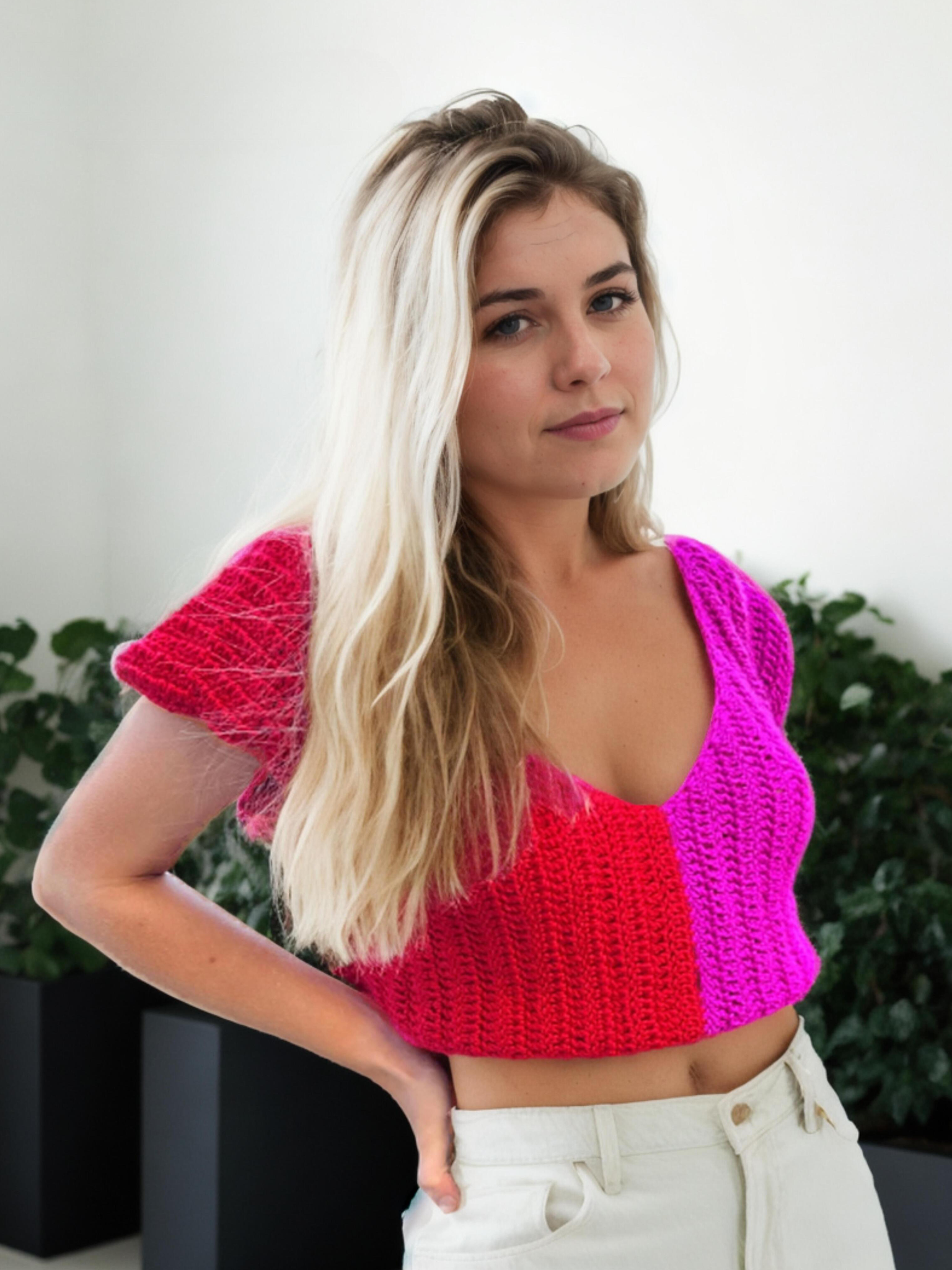 Berry Blend Puff-Sleeve Crop Top