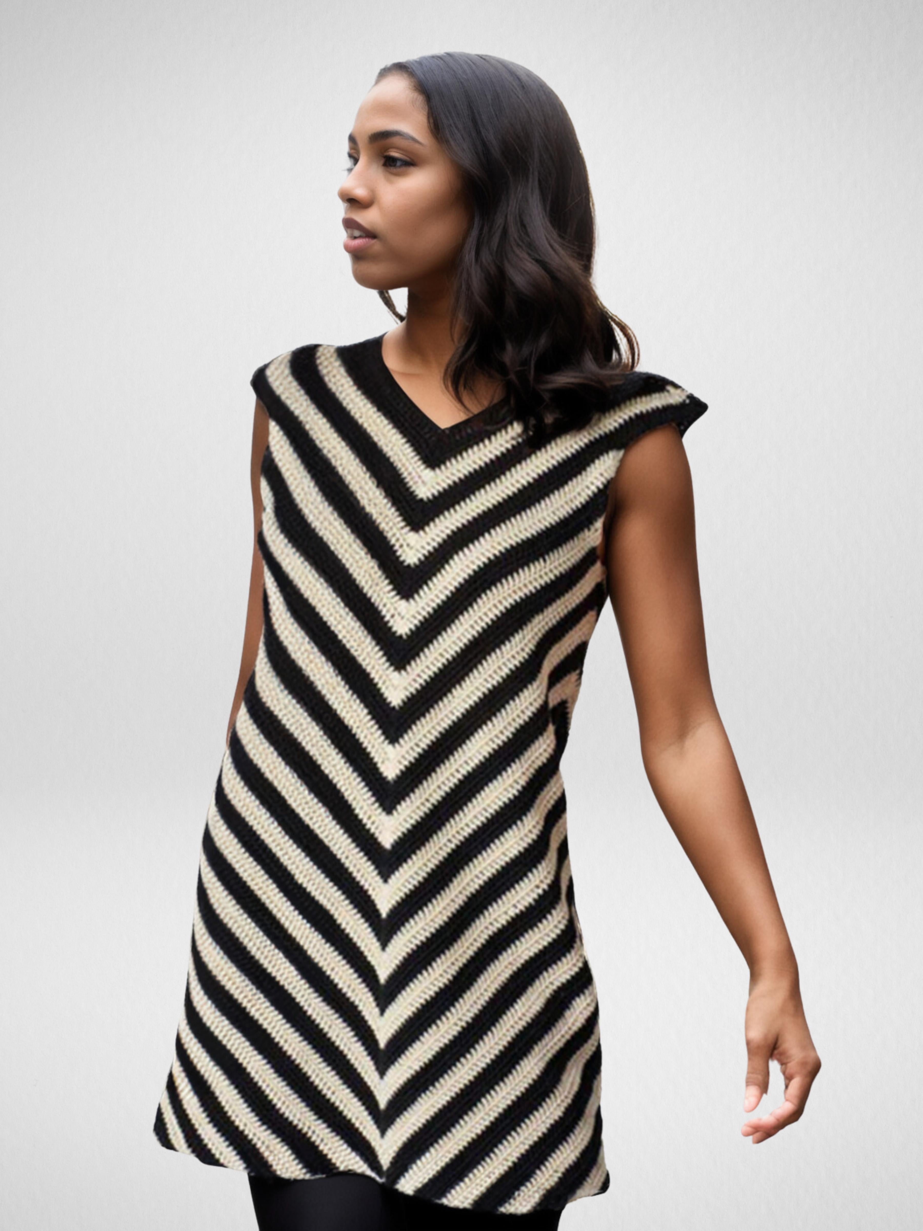 Monochrome Waves Short/Mini Dress