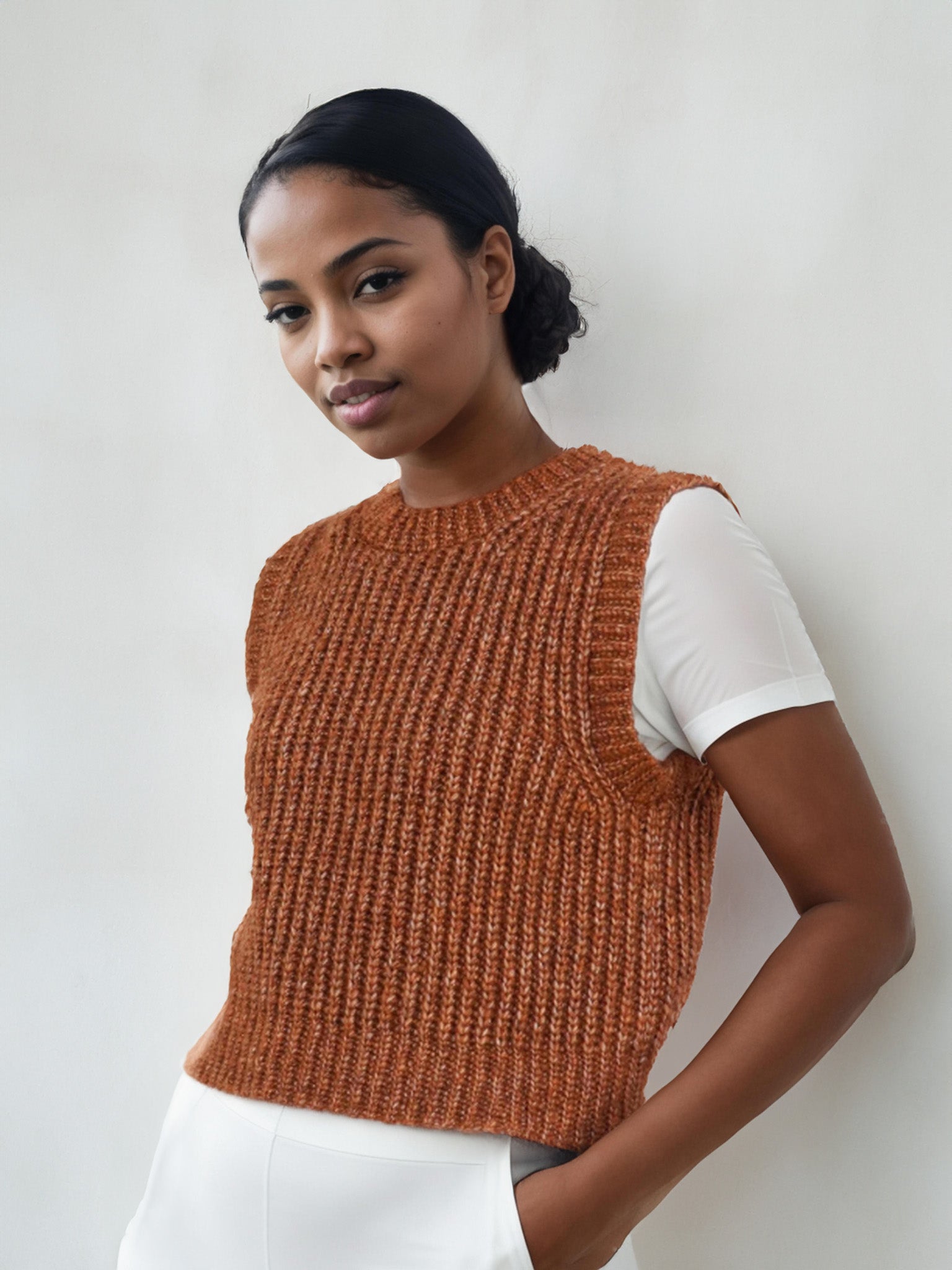 Cinnamon Ribbed Vest