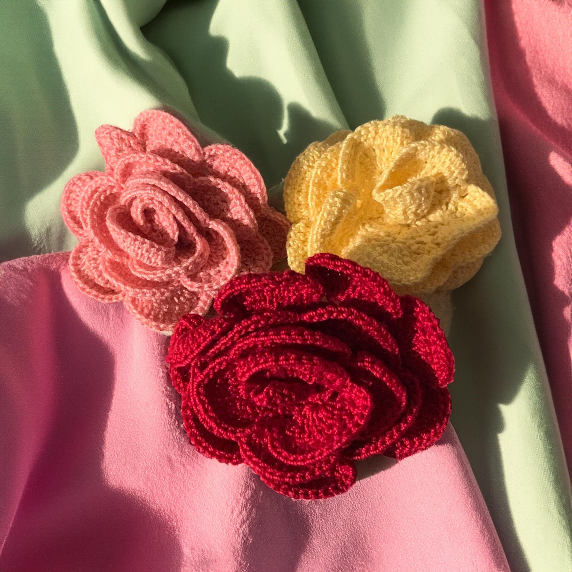 Blooming Rose Clips