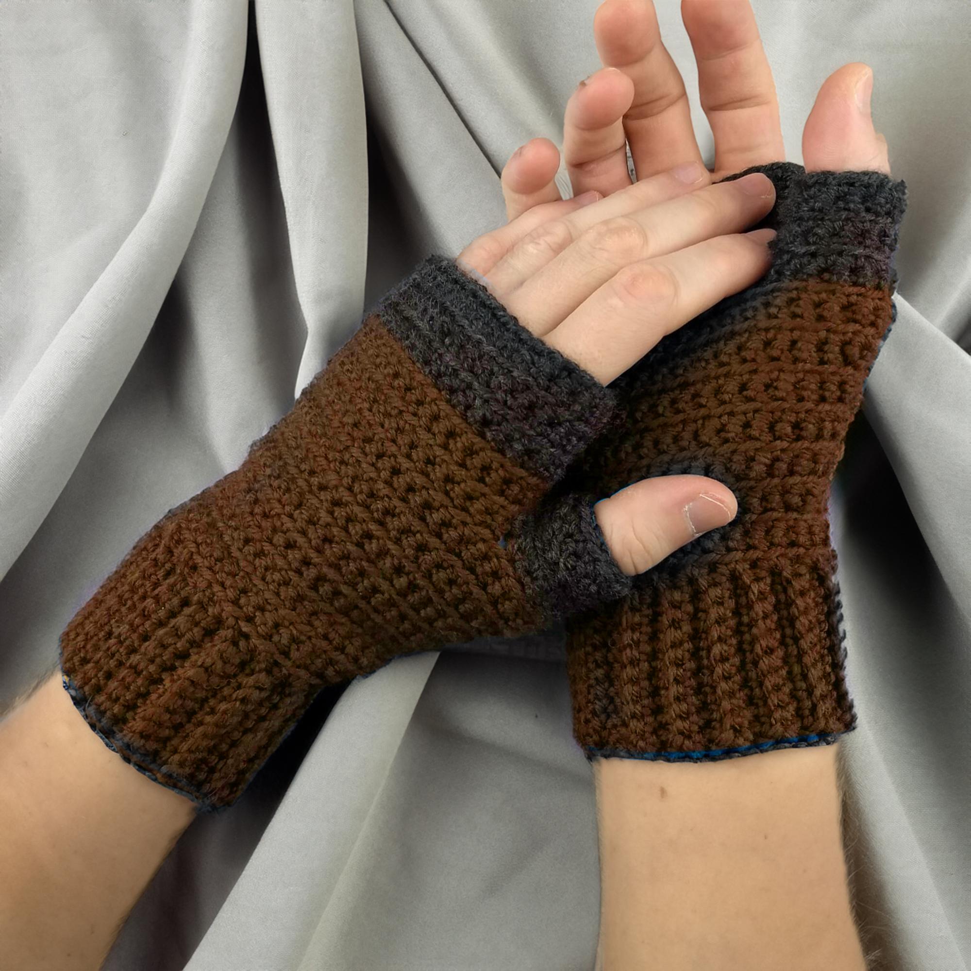 Rusty Charcoal Fingerless Gloves