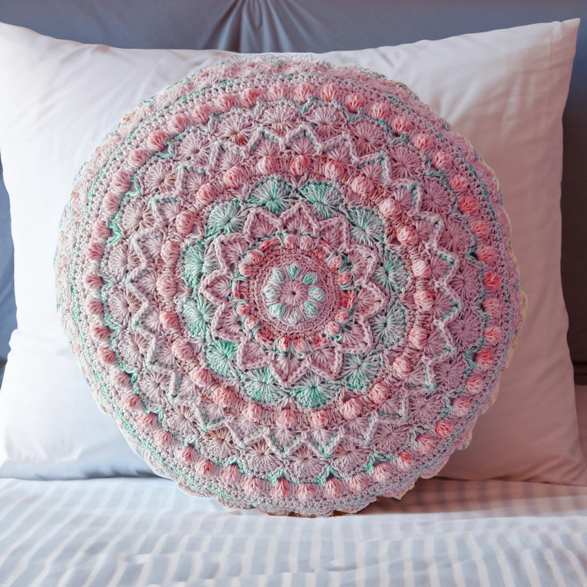 Oceanic Waves Circle Pillow Cover