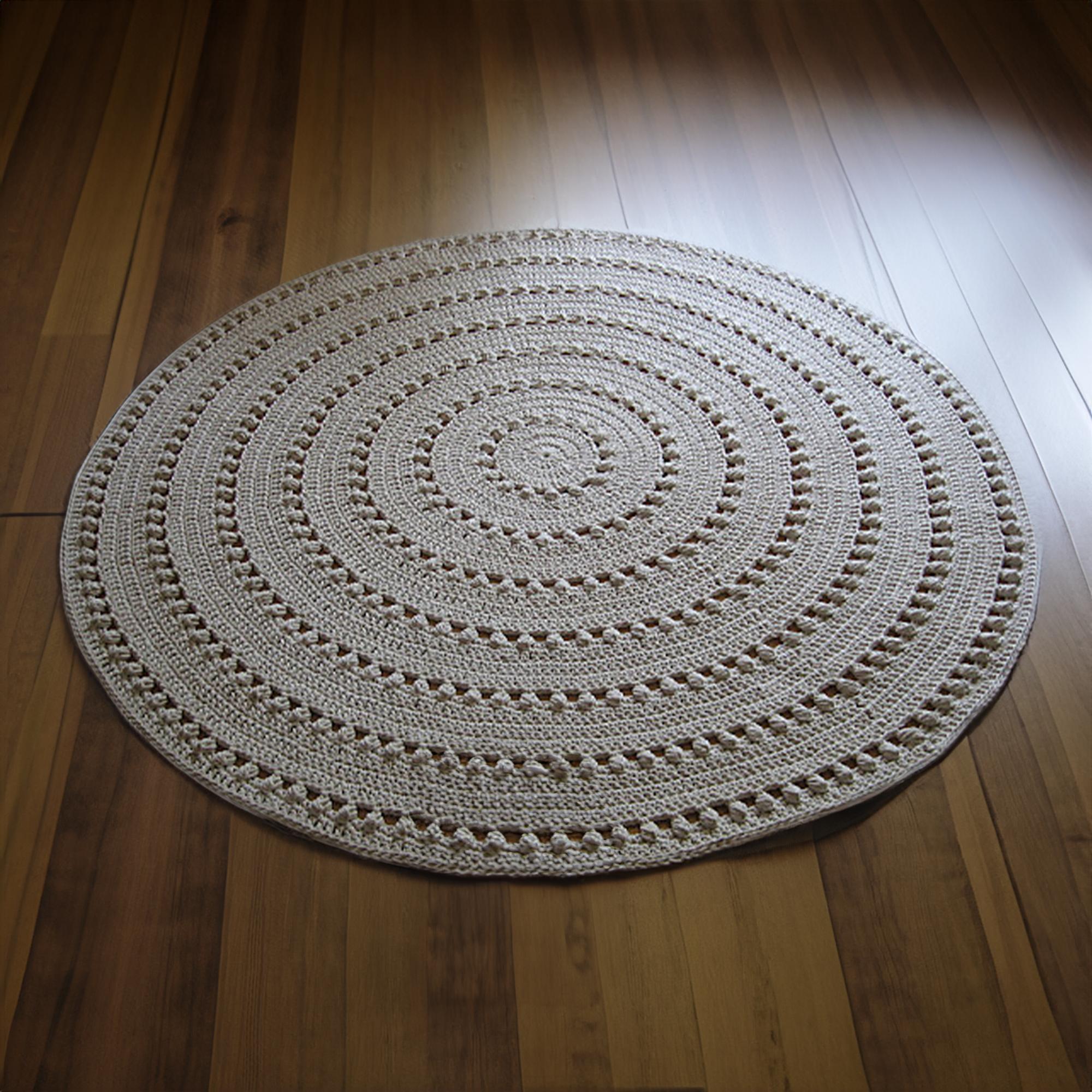 Puffy Lace Round Rug