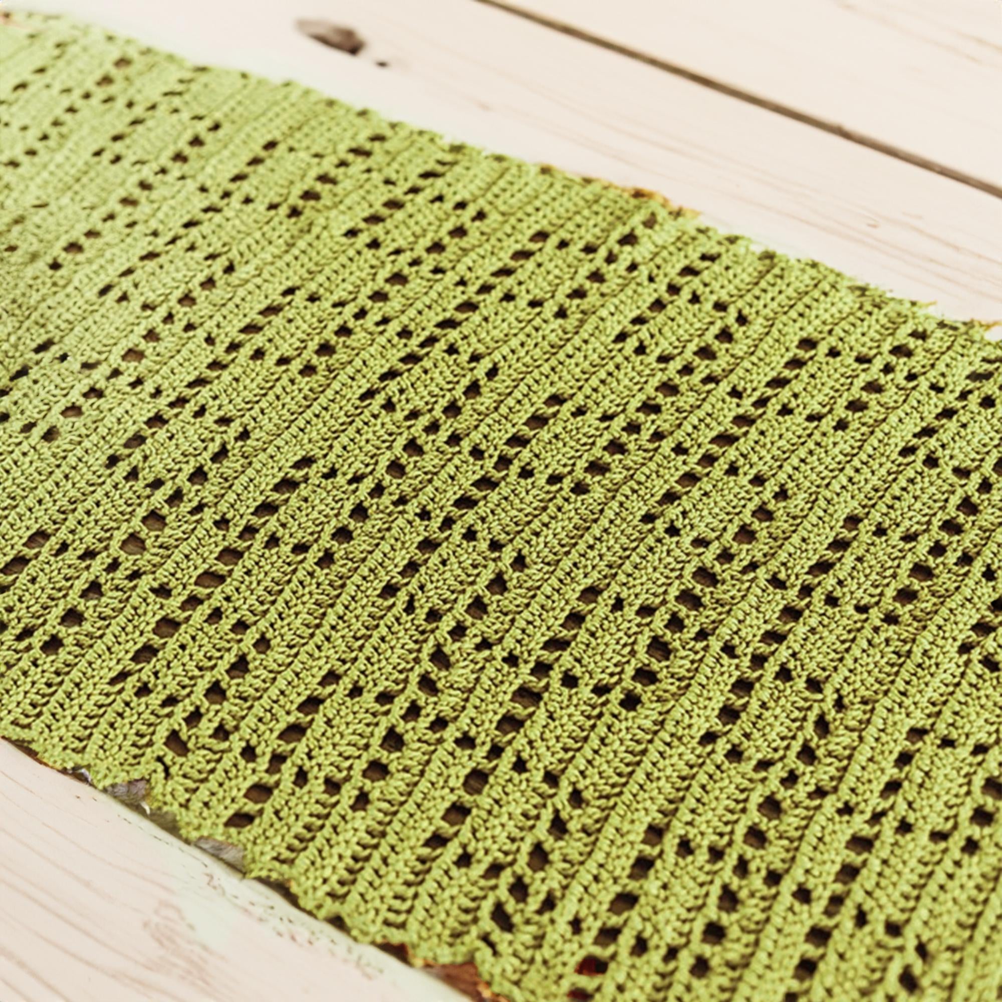Sage Lace Table Runner